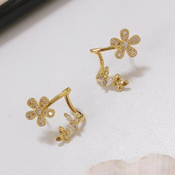Flower Post Back Ear Cuff - Picture 1 of 1